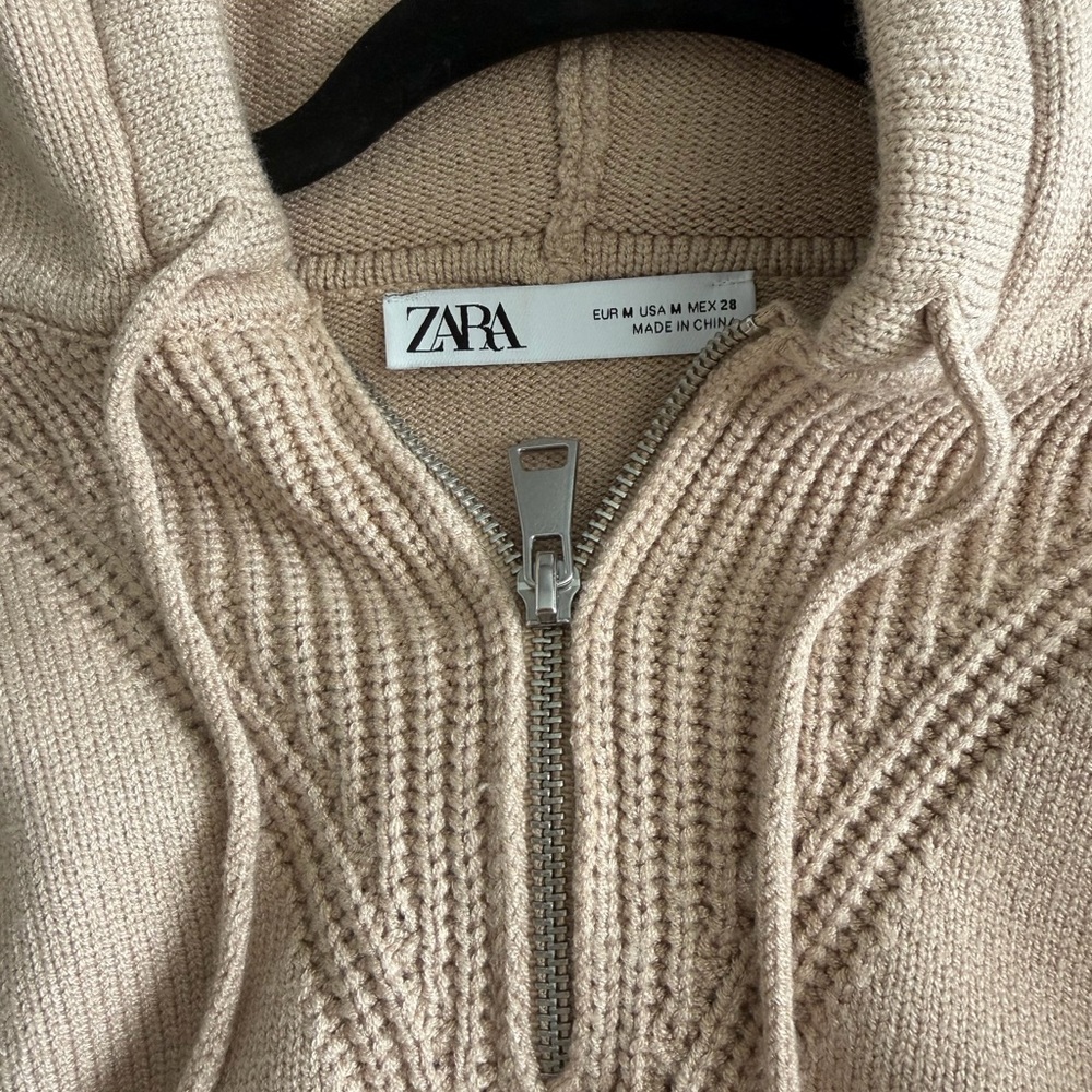 Zara Tan zip Neck hoodie Sweater - Picture 3 of 3